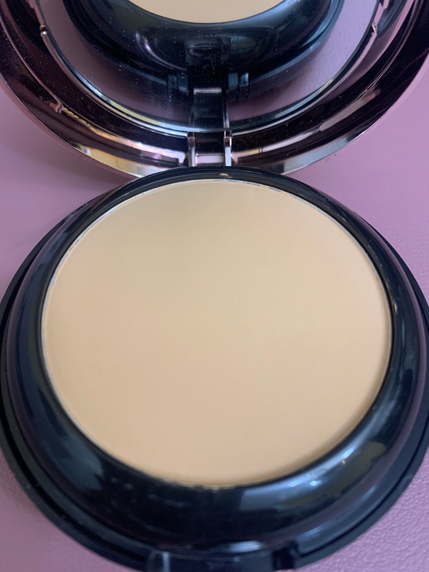 Pressed Powder