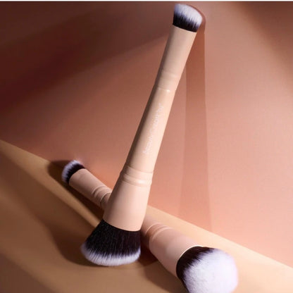 BC Snatched & Sculpt Brush