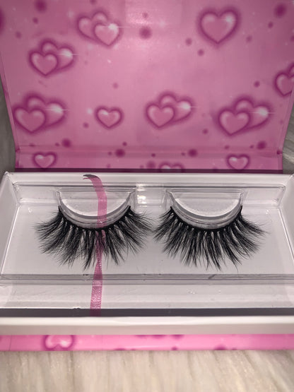 Glamor Cosmetics X Guera’s Glam - La Chula Eyelashes